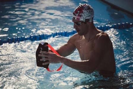 Swimming Parachute – Resistance Training Tool for Swimmers